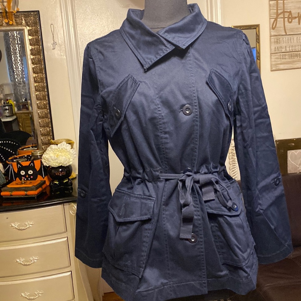 ANN TAYLOR LOFT WOMEN,S JACKET SIZE M BLUE COLOR